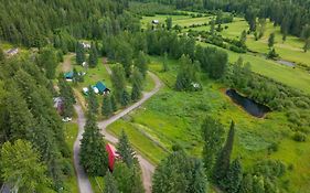 Helmcken Falls Lodge Cabin Rooms And Rv Park